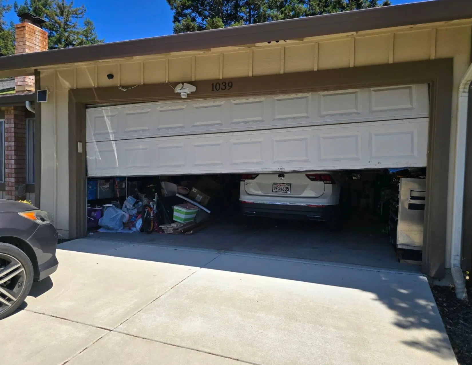 Crashed garage door repair completed in Martinez, CA