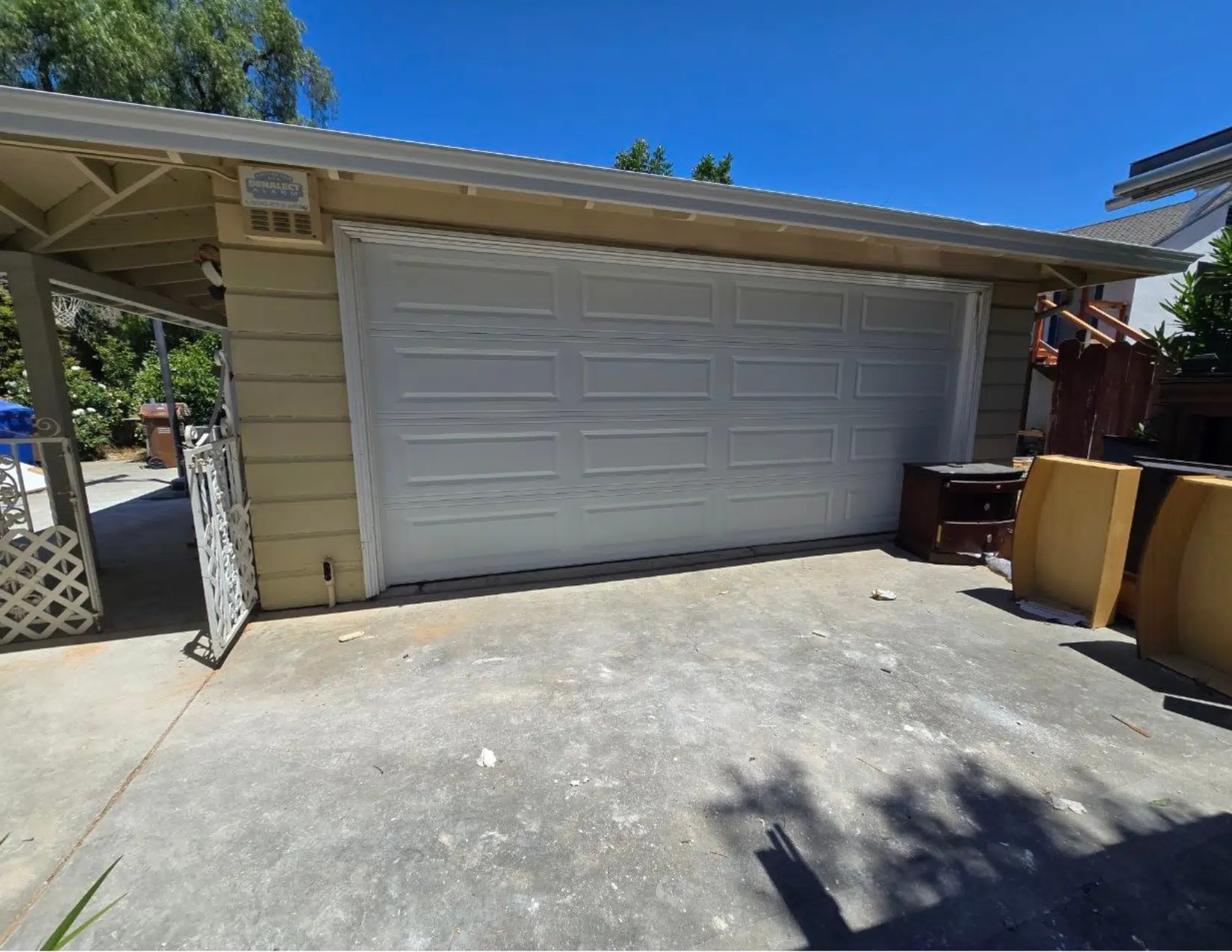 Garage door installation Clayton CA