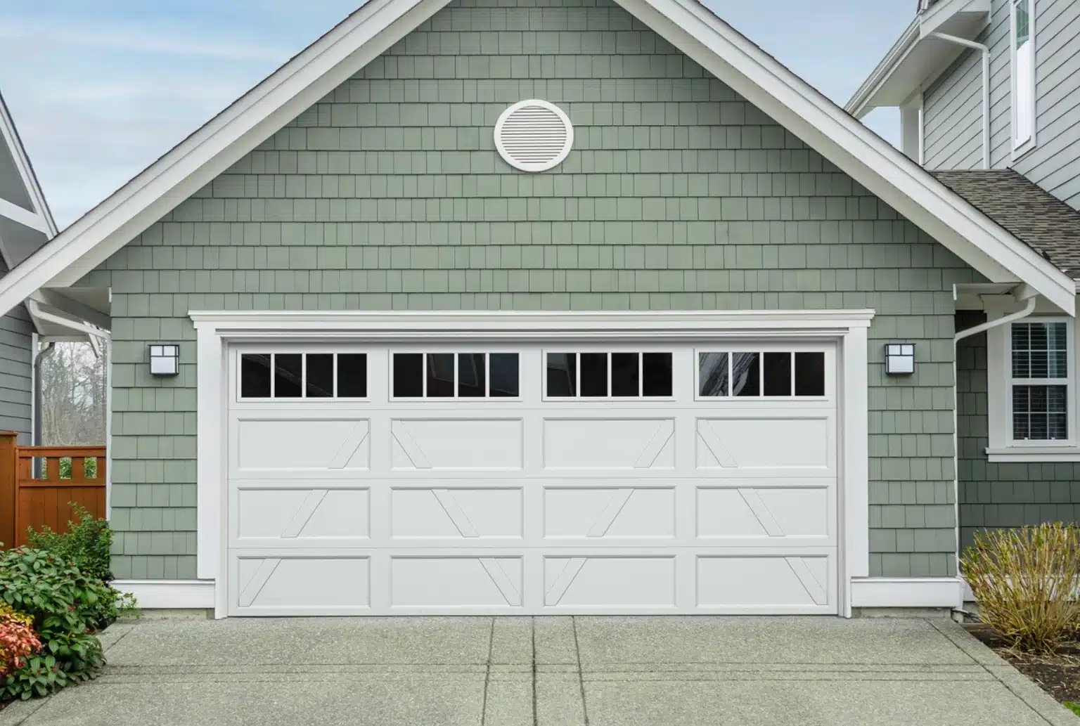Clopay Bridgeport shaker garage door