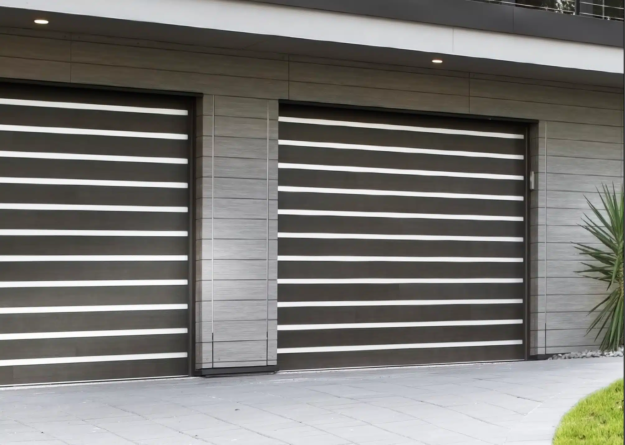 Clopay Canyon Ridge Modern plank garage door